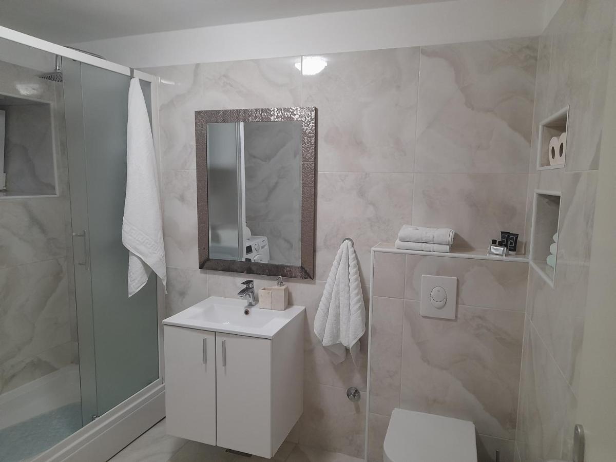 Apartamento Nautica Free Parking Šibenik Exterior foto