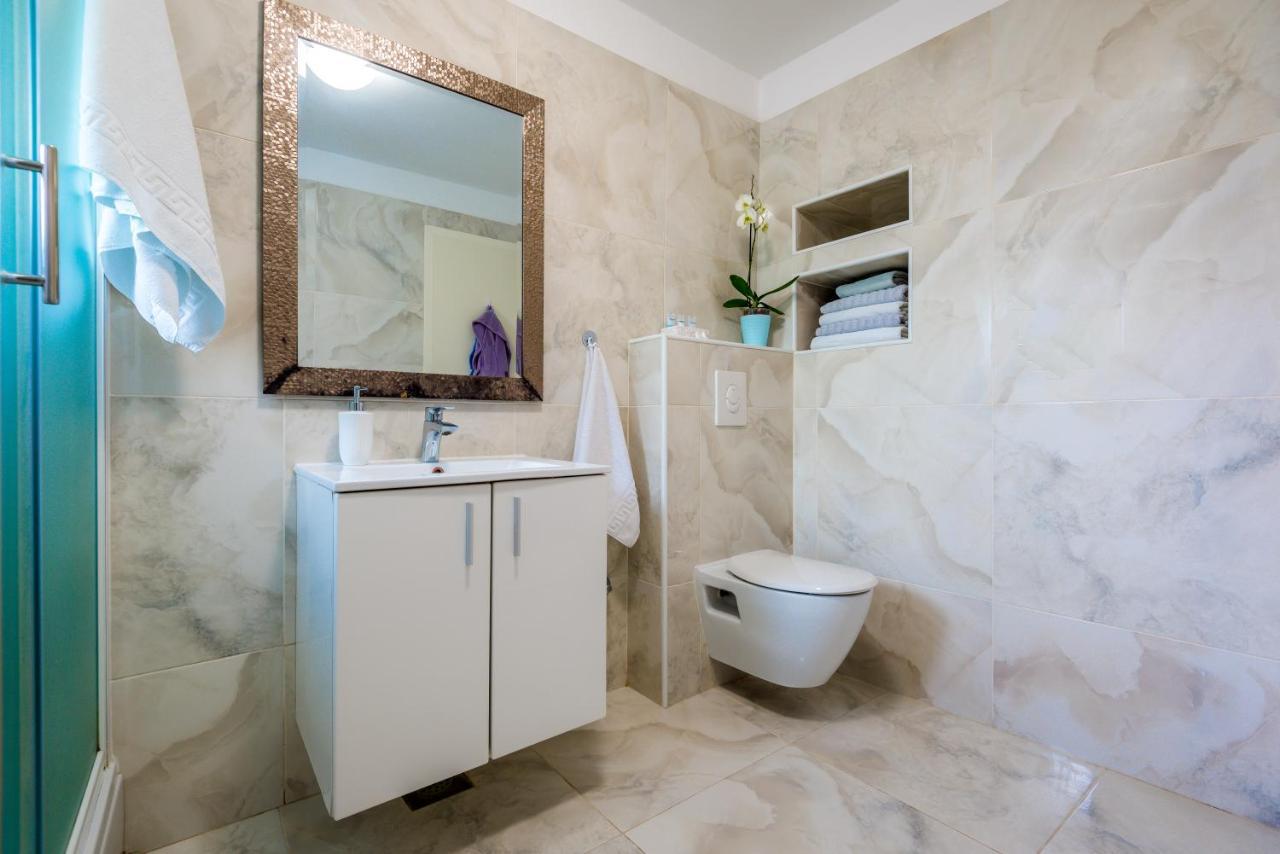 Apartamento Nautica Free Parking Šibenik Exterior foto